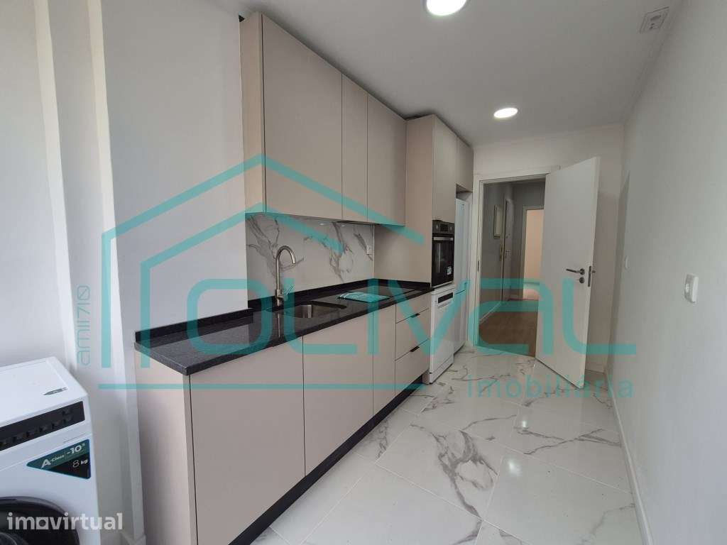 Apartamento T3 Remodelado - Grande imagem: 5/23