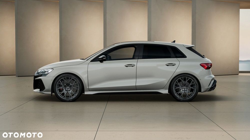 Audi RS3 Sportback - 2