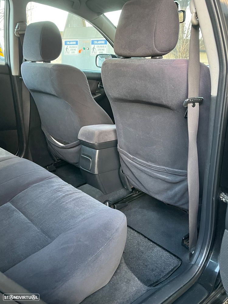 Toyota Corolla 1.4 VVT-i - 10