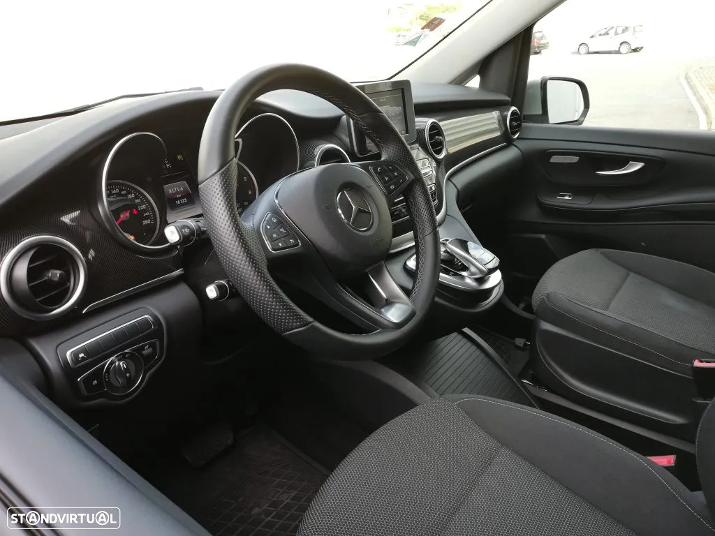 Mercedes-Benz V 220 d Longo Aut. - 5