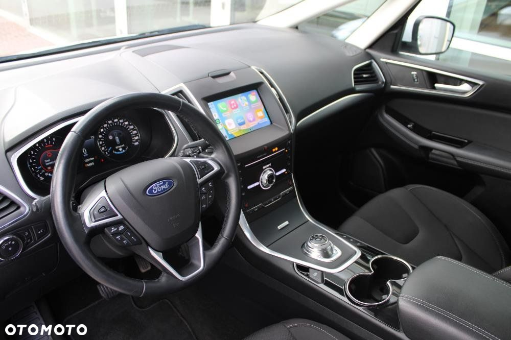 Ford S-Max - 9