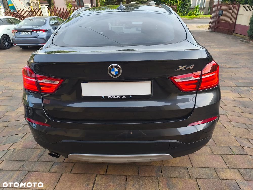 BMW X4 xDrive20i - 32
