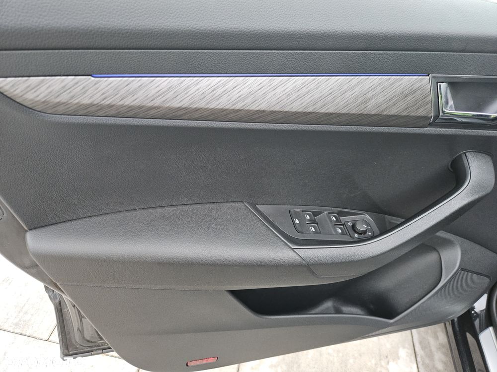 Skoda Karoq 1.5 TSI ACT Style DSG - 9