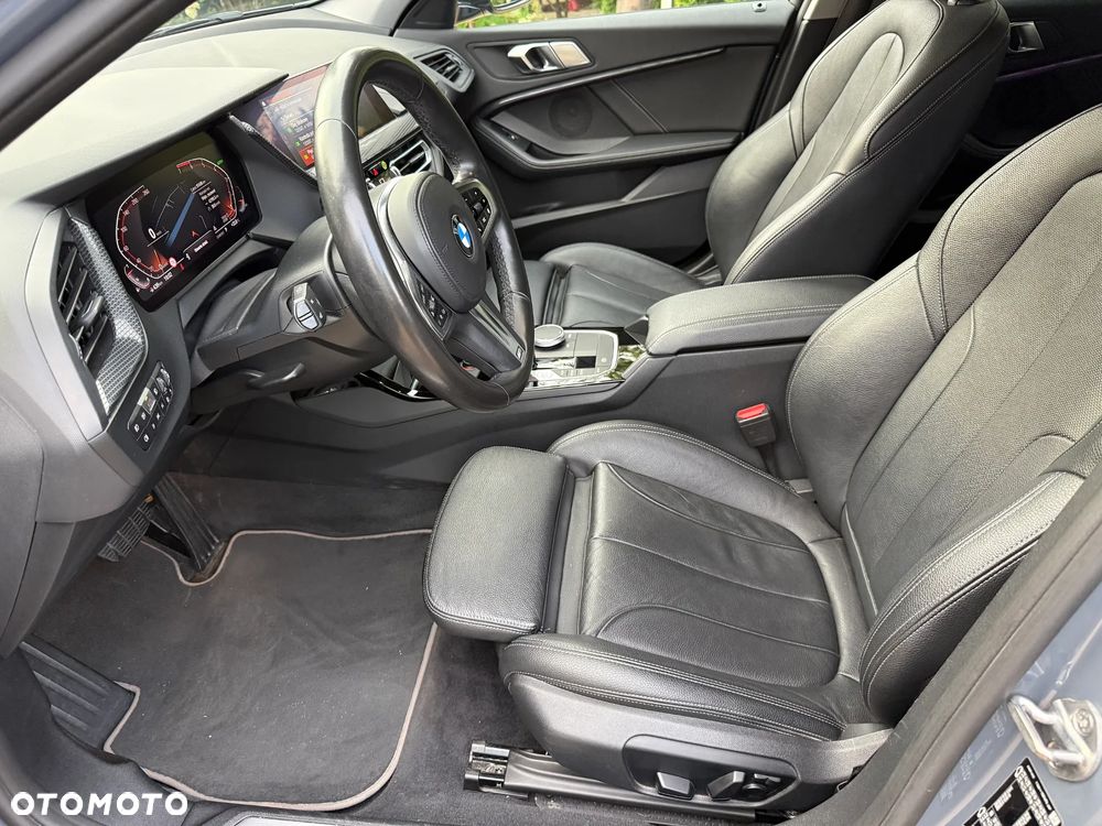 BMW Seria 1 118i Sport Line - 11