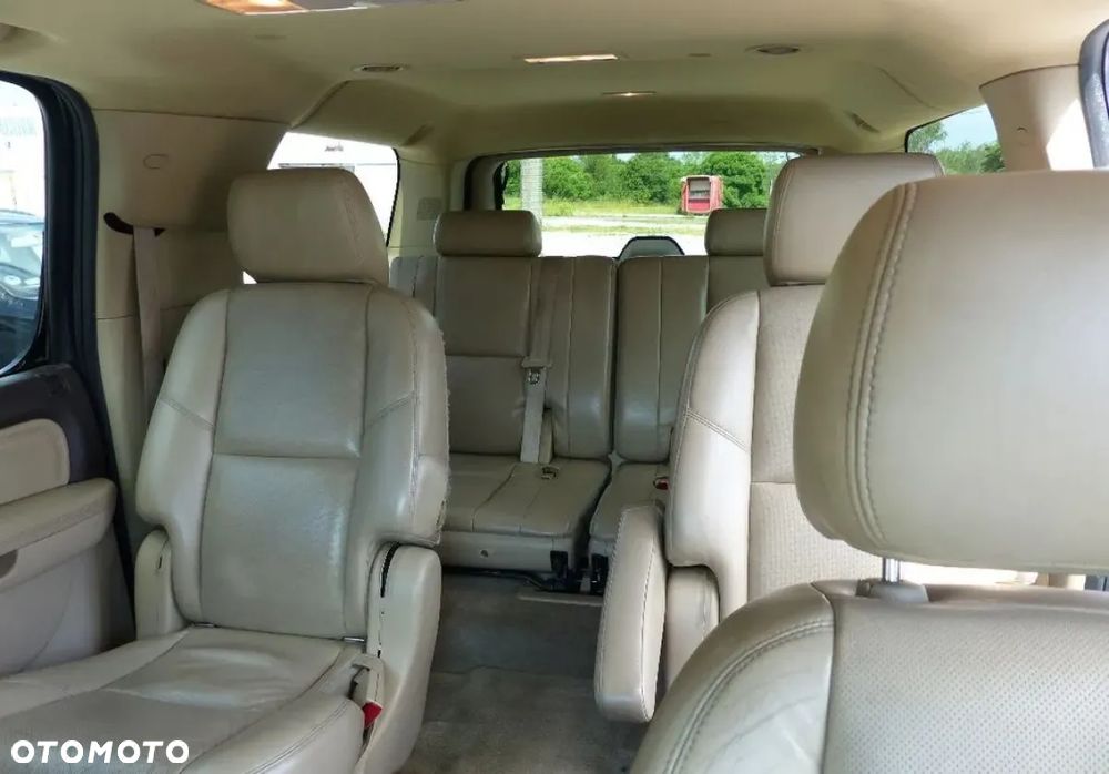 GMC Yukon Denali 6.2 XL - 8