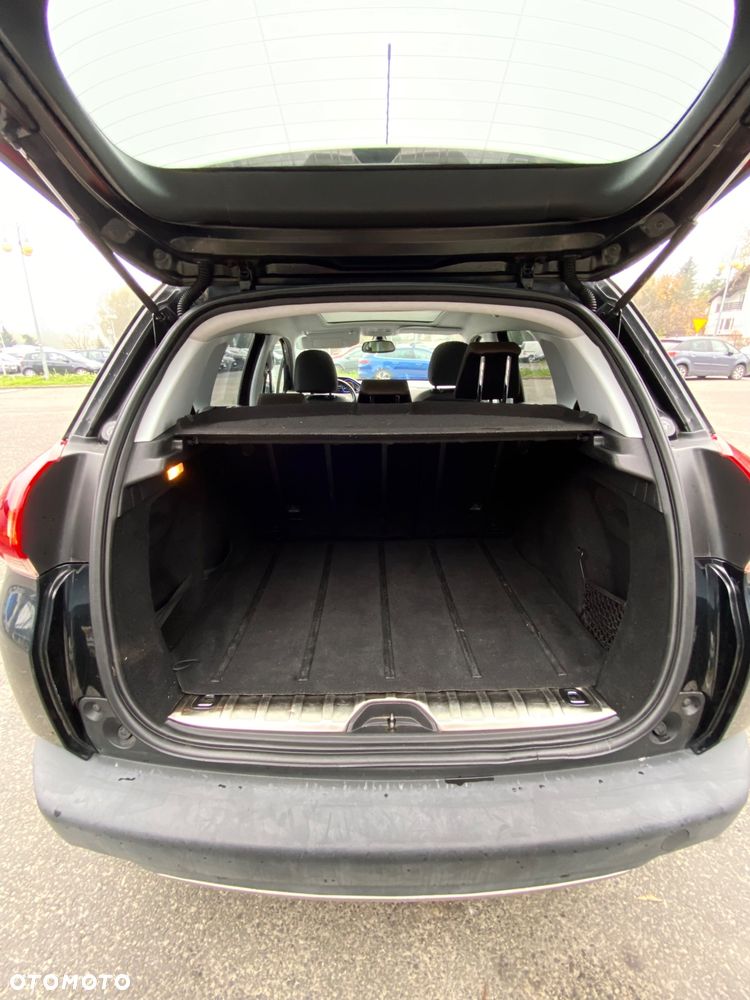 Peugeot 2008 1.2 VTi Allure - 6