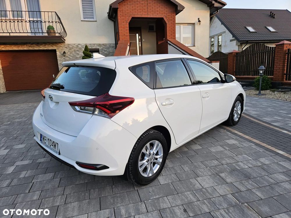 Toyota Auris 1.33 VVT-i Active - 13