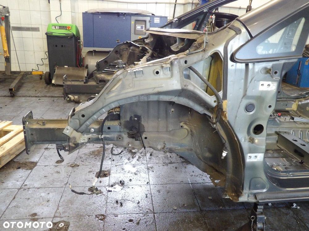 OPEL CORSA E PODŁUŻNICA LEWA  Z190 - 1