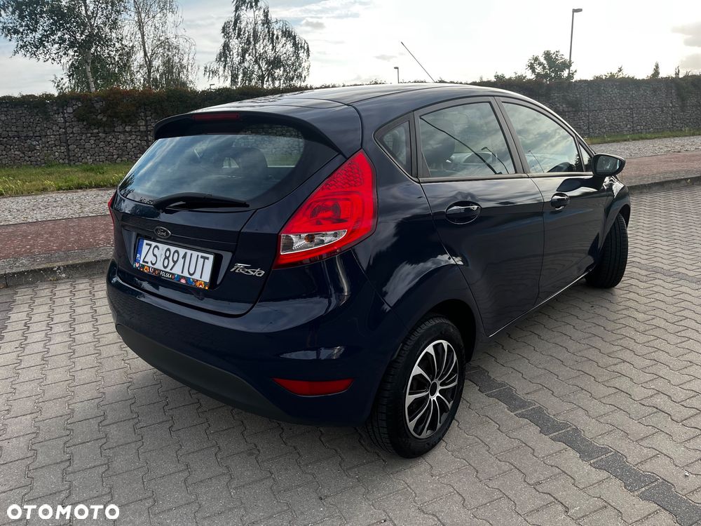 Ford Fiesta - 5