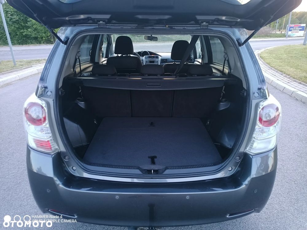 Toyota Verso 2.0 D-4D Edition - 10