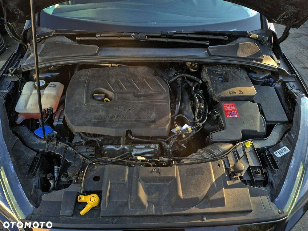 Ford Focus 1.5 EcoBoost Start-Stopp-System TITANIUM - 28