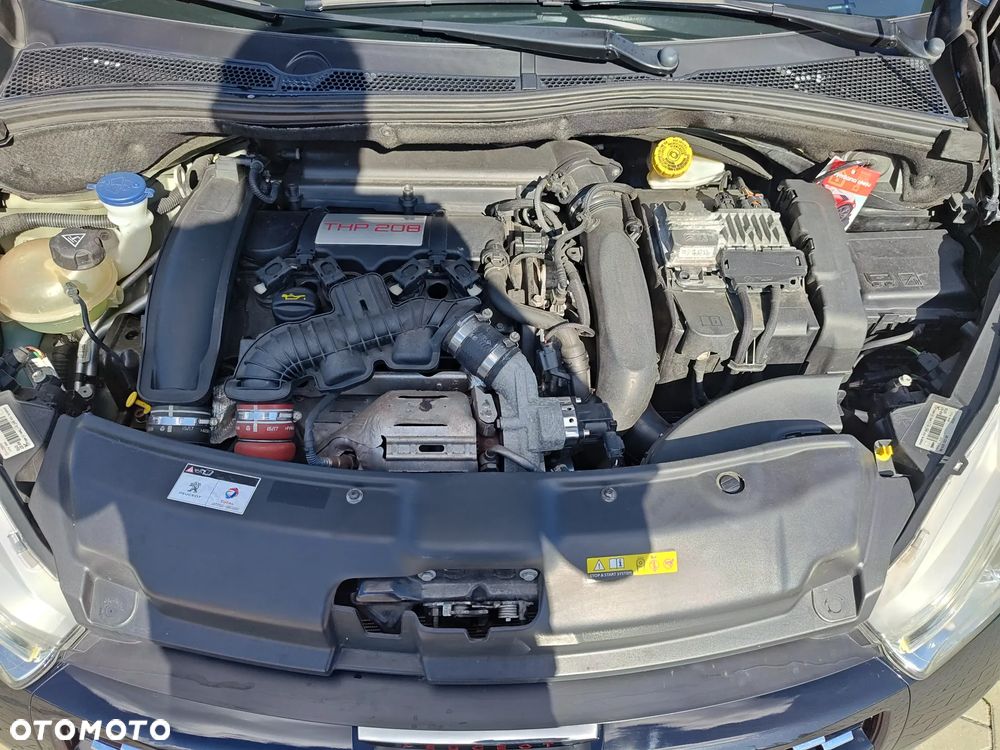 Peugeot 208 - 29