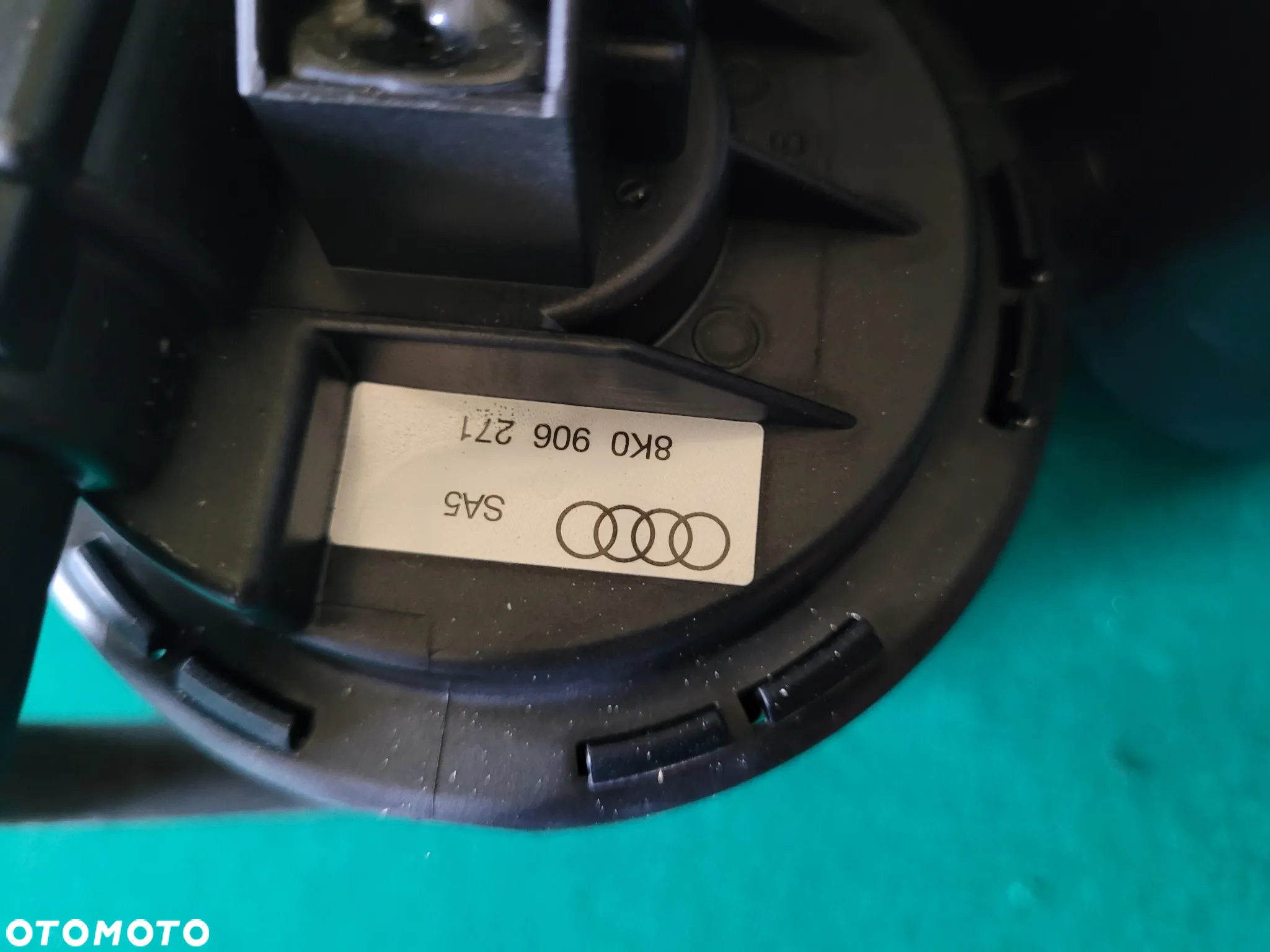 AUDI A4 b8 a5 FILTR WĘGLOWY 8K0201801C - 2
