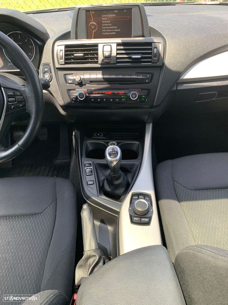 BMW 120 d Line Sport - 24
