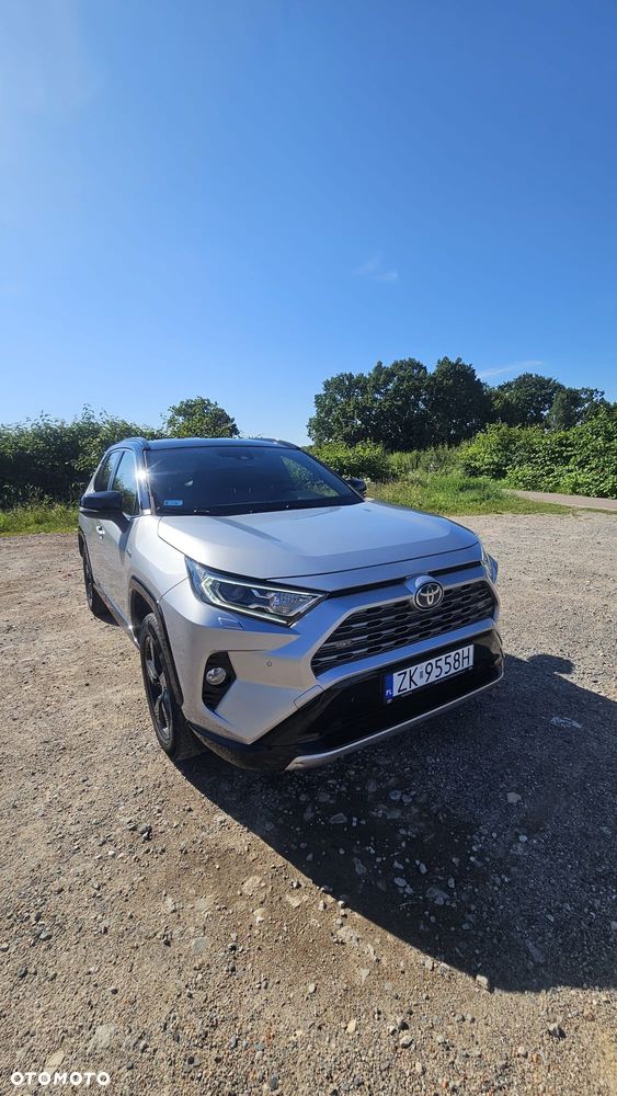 Toyota RAV4 - 6