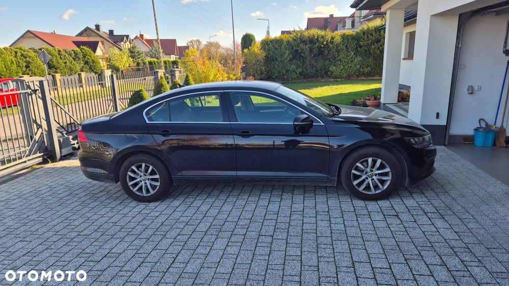 Volkswagen Passat - 3