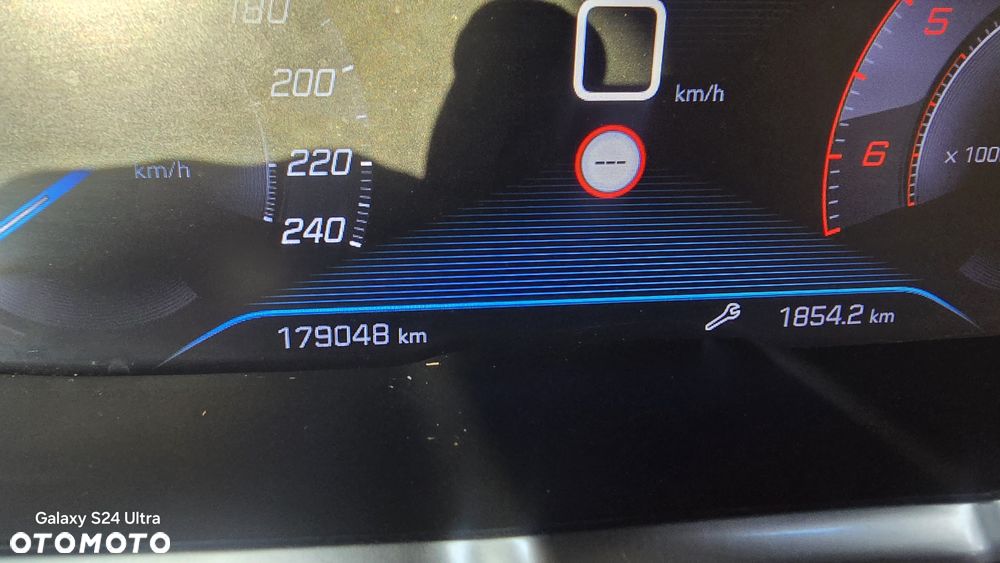 Peugeot 3008 1.5 BlueHDi GT S&S - 23