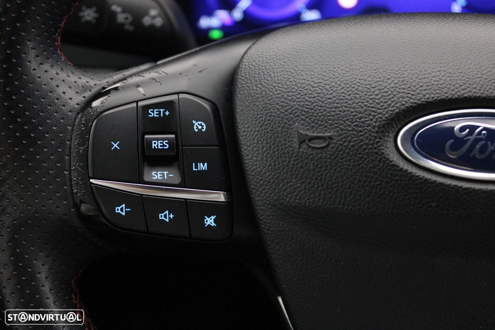 Ford Kuga 1.5 EcoBoost ST-Line - 12