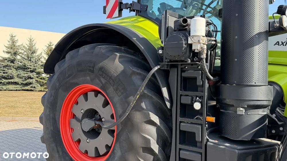 Claas Axion 960 - 13
