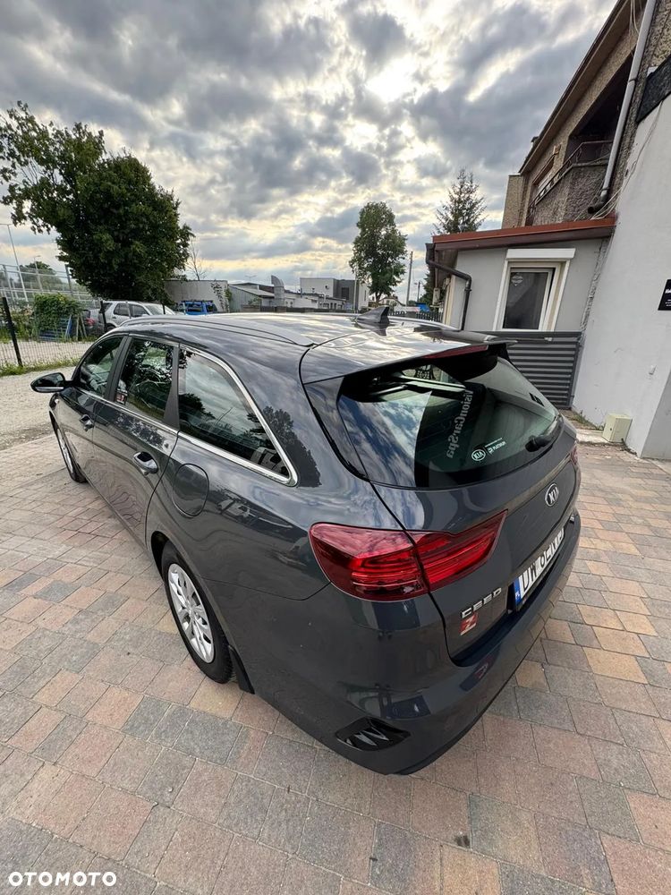 Kia Ceed 1.4 T-GDI M DCT - 7