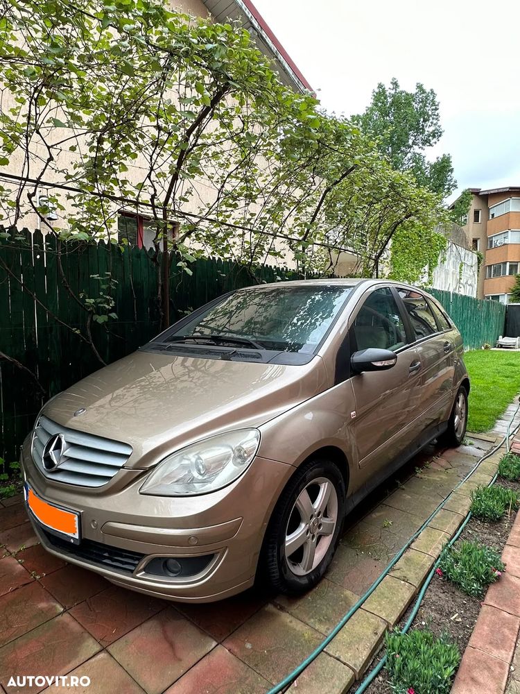 Mercedes-Benz B 180 CDI - 7