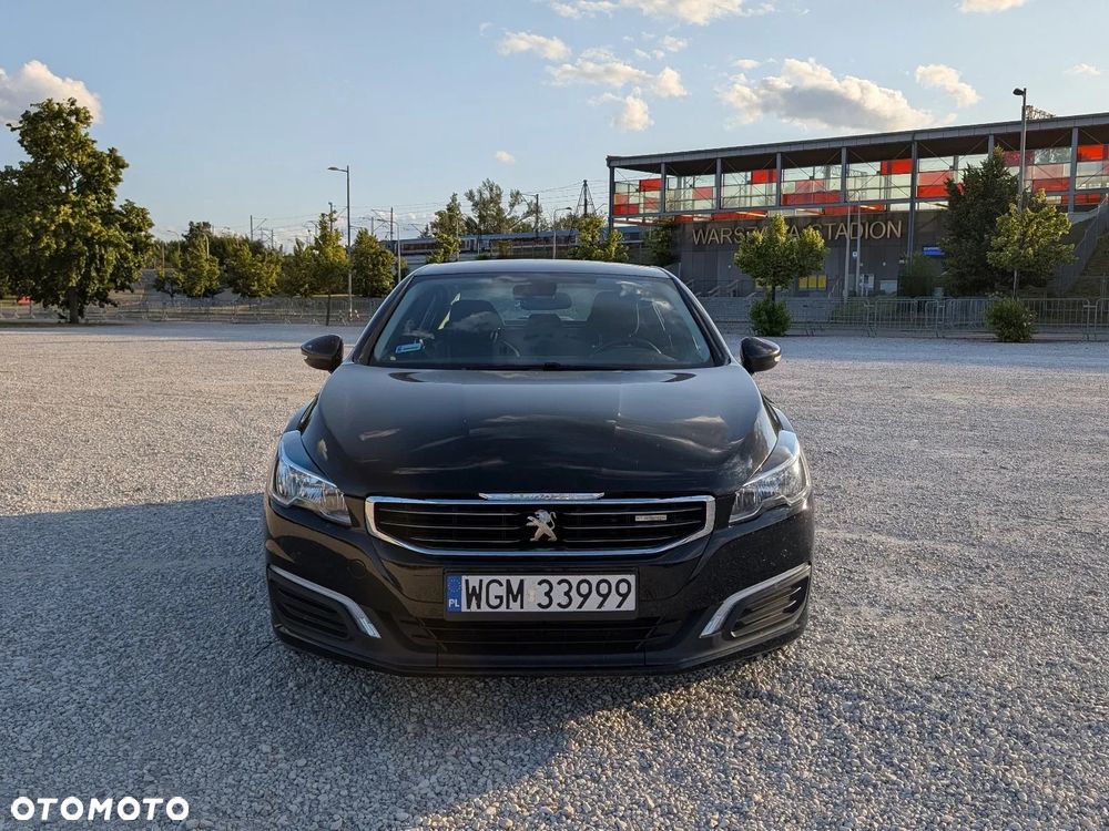 Peugeot 508 RXH Hybrid4 - 2