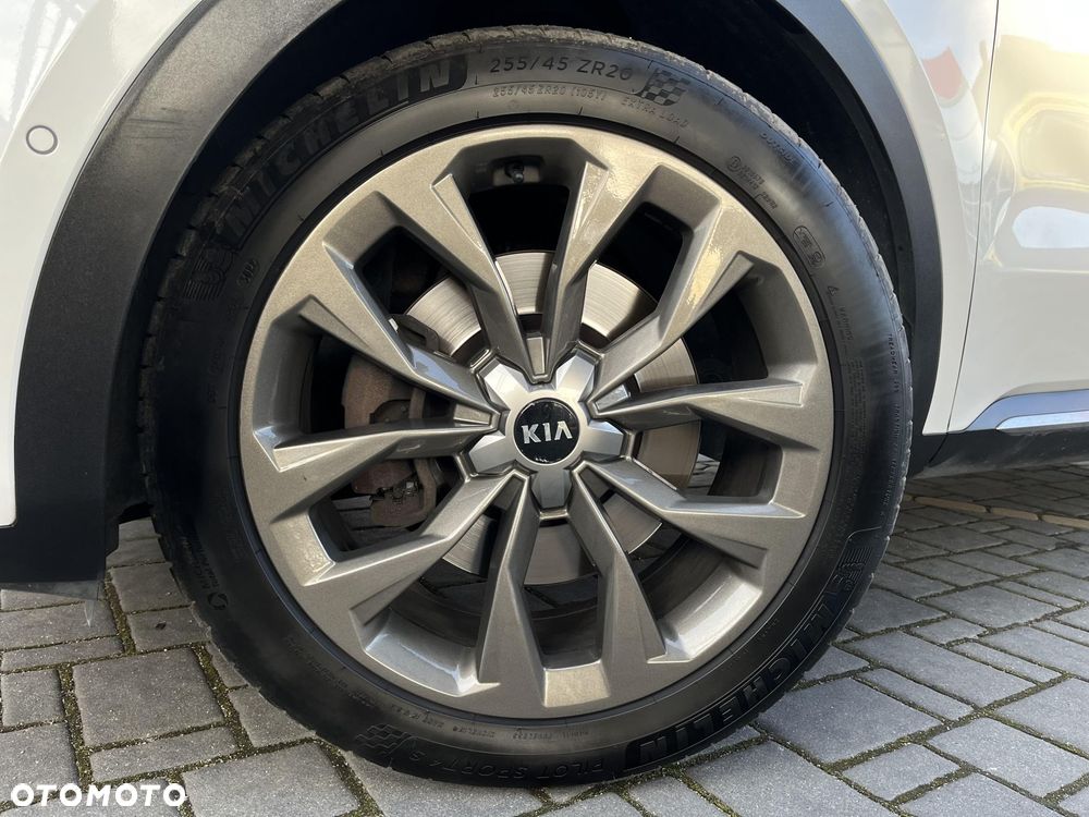 Kia Sorento 2.2 CRDi Prestige Line 4WD DCT 7os - 9