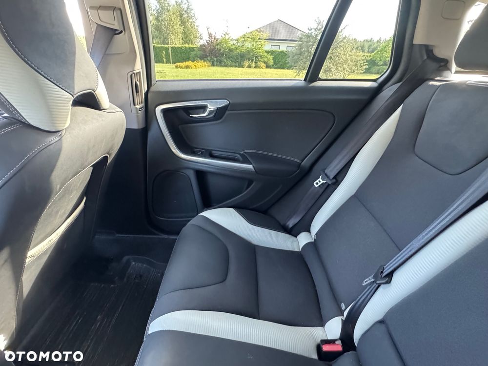 Volvo V60 - 8