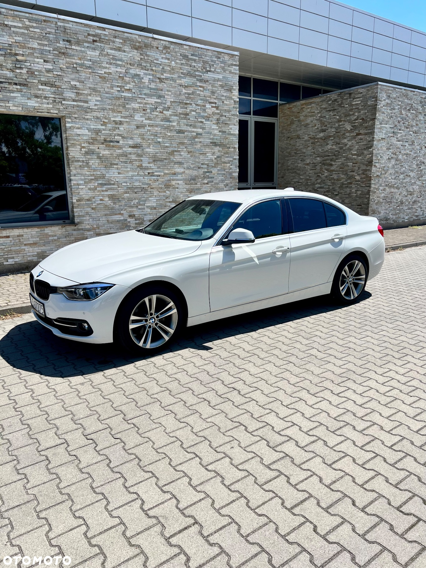 BMW Seria 3 330i Sport Line Shadow - 3