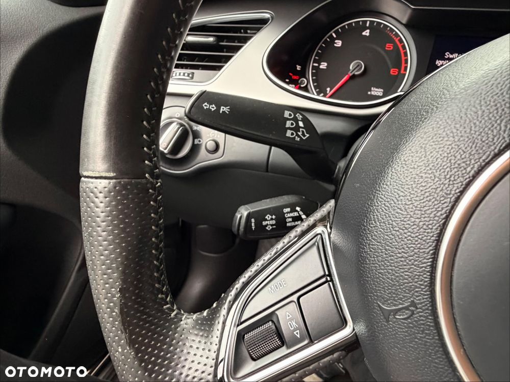 Audi A4 Avant 2.0 TDI DPF S line Sportpaket - 17