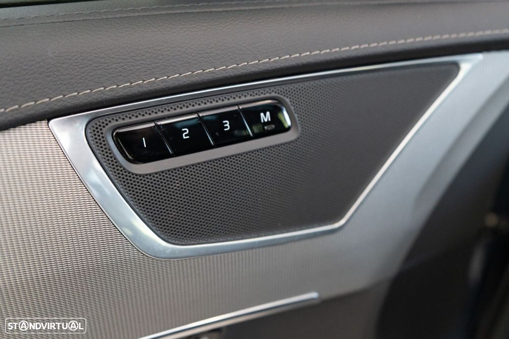 Volvo XC 90 2.0 T8 PHEV Inscription AWD - 28