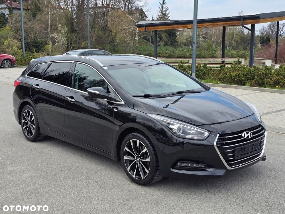 Hyundai i40 Kombi 1.7 CRDi DCT Premium - 5