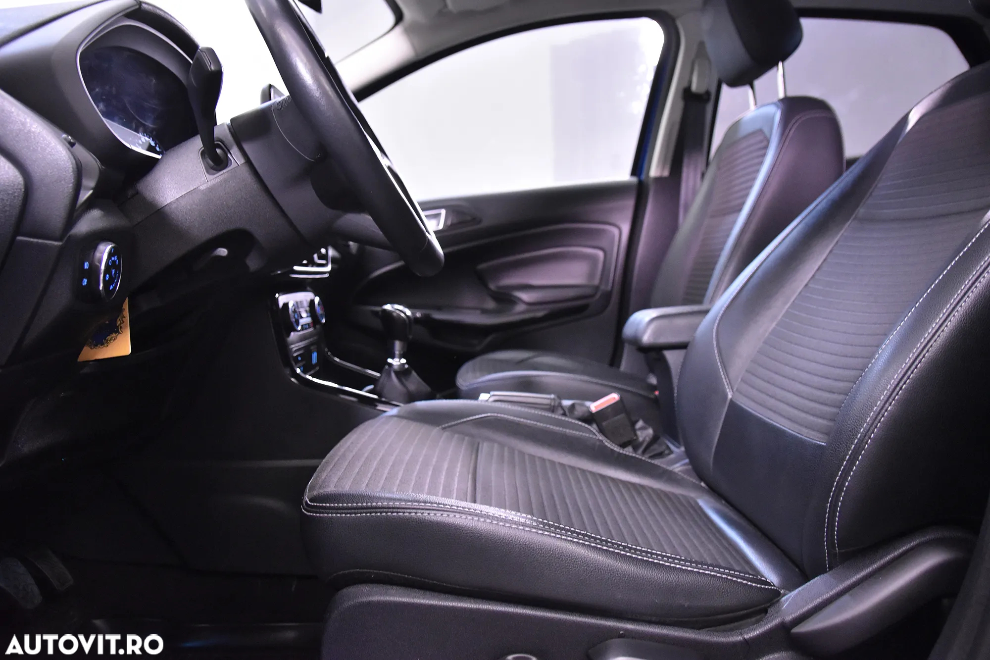 Ford EcoSport - 19
