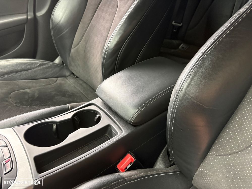 Audi A4 Avant 2.0 TDI Multitronic S-line - 41