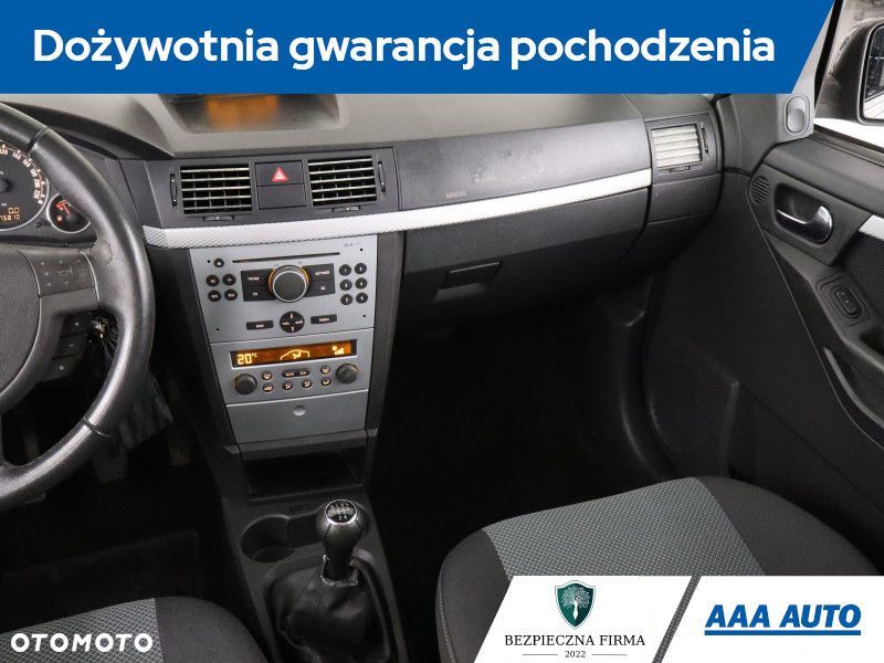 Opel Meriva - 10