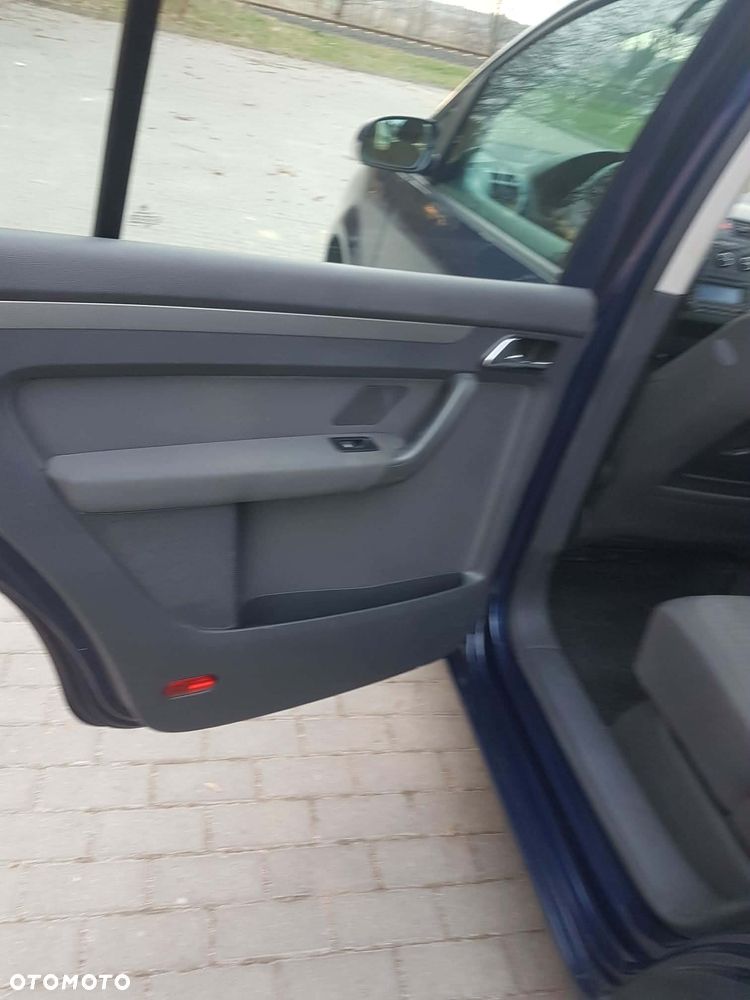 Volkswagen Touran 1.9 TDI - 15