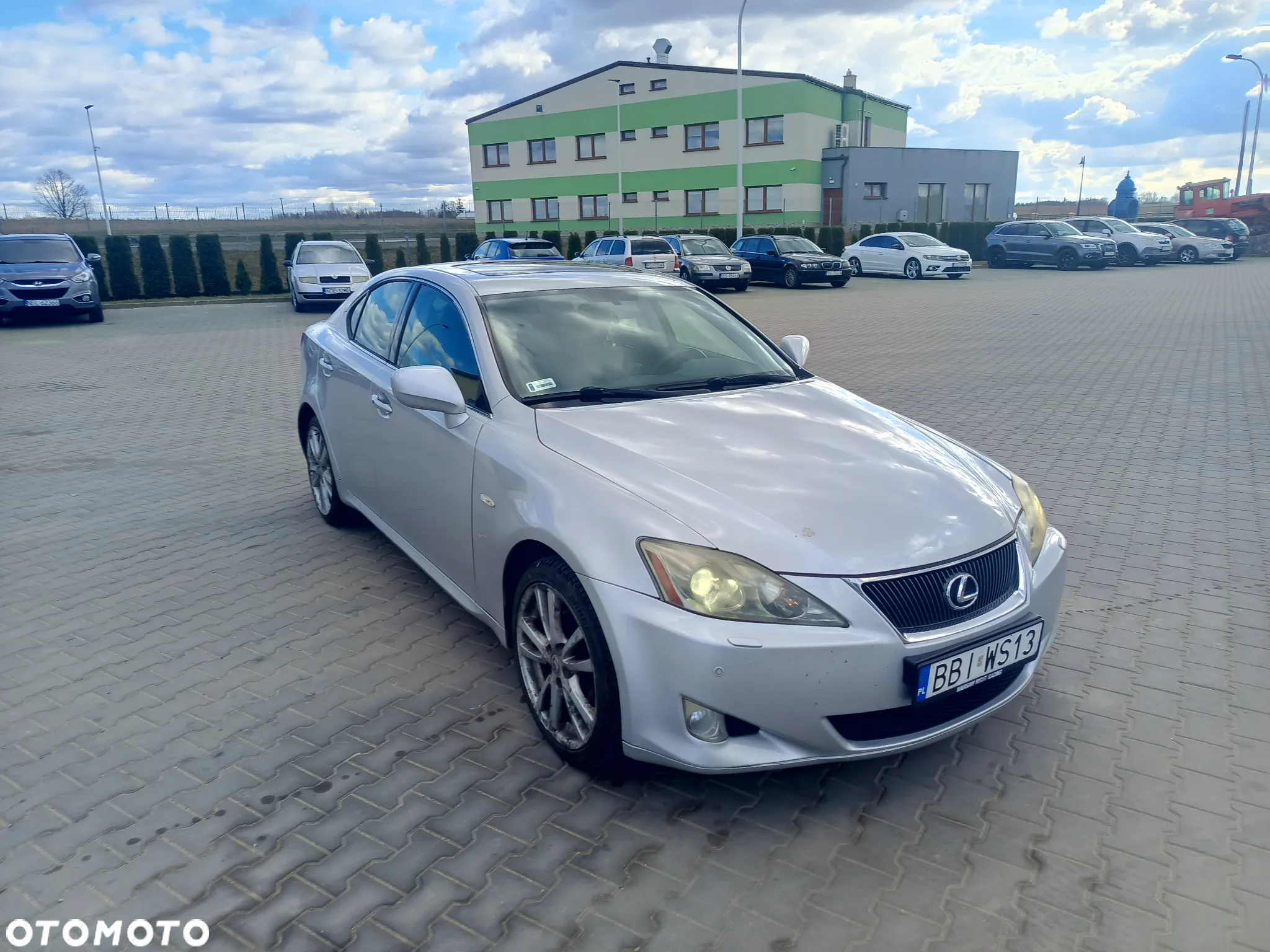 Lexus IS 220d - 13