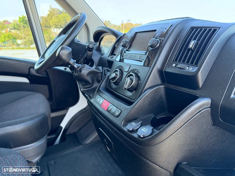 Peugeot Boxer 2.2 BlueHDi 140cv 333 L2H2 GPS/AC - 11