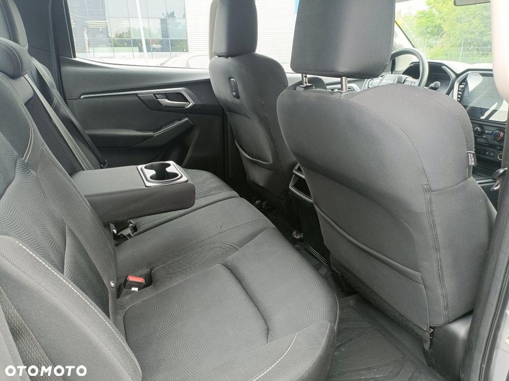 Isuzu D-Max 1.9 DC LS - 12