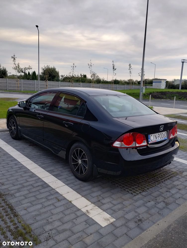 Honda Civic 1.8 Comfort - 4
