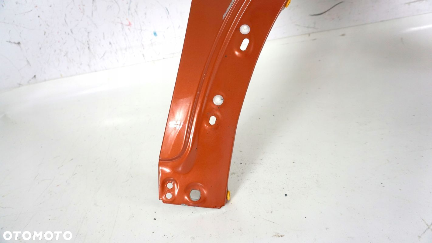 BŁOTNIK PRAWY PRZÓD PRZEDNI VOLVO C30 LIFT 10-13 FL 2010-2013 - 10