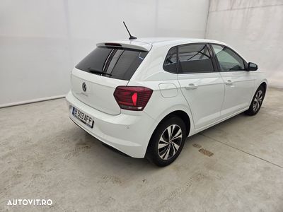 Volkswagen Polo - 3