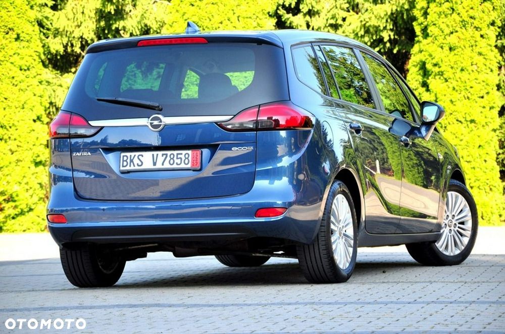 Opel Zafira - 16