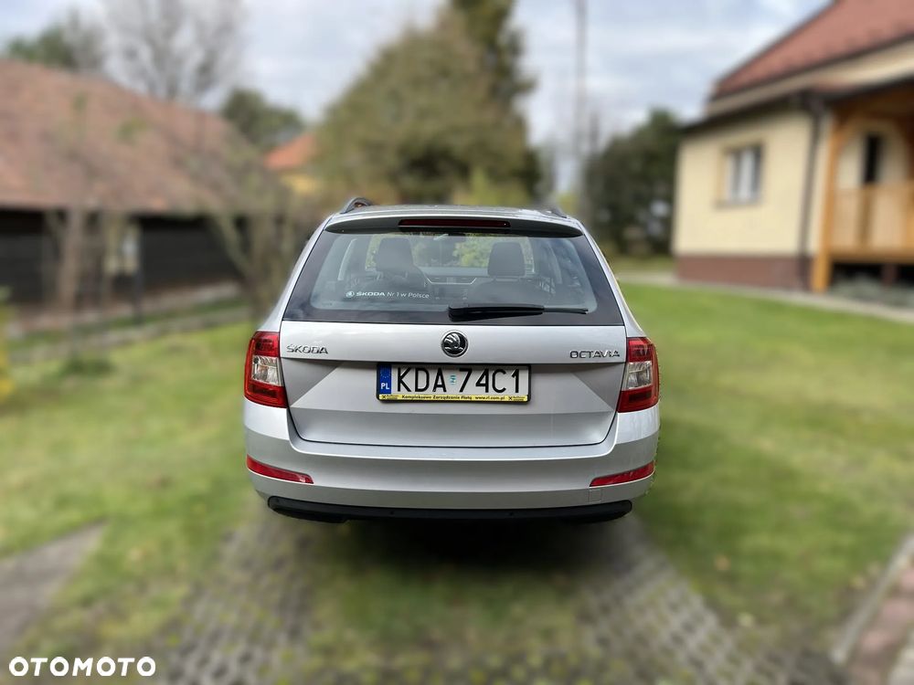 Skoda Octavia 1.4 TSI Ambition - 5