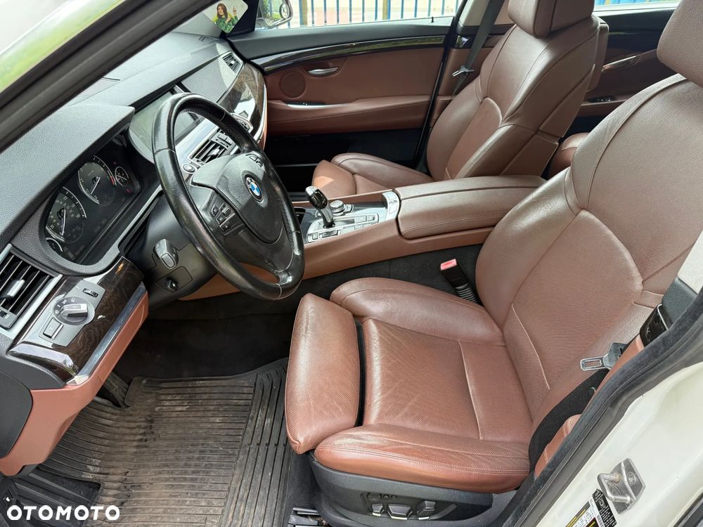 BMW 5GT 535i xDrive Luxury Line - 12
