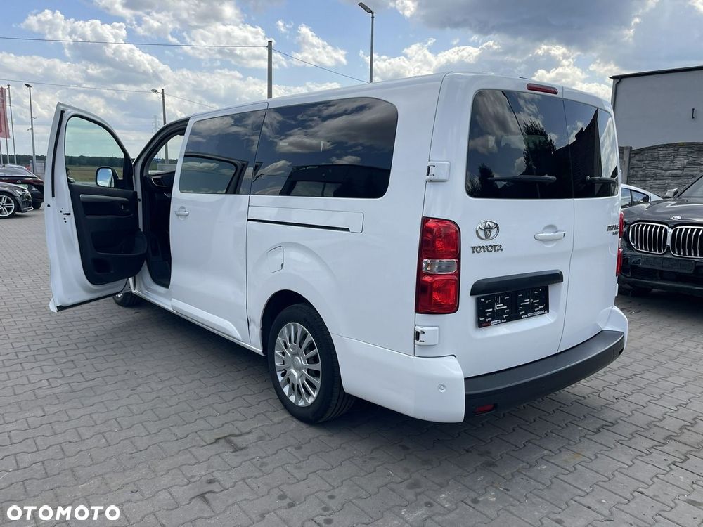 Toyota Proace Verso 2,0-l-D-4D L1 (8-Si.) Autm Family Comfort - 4