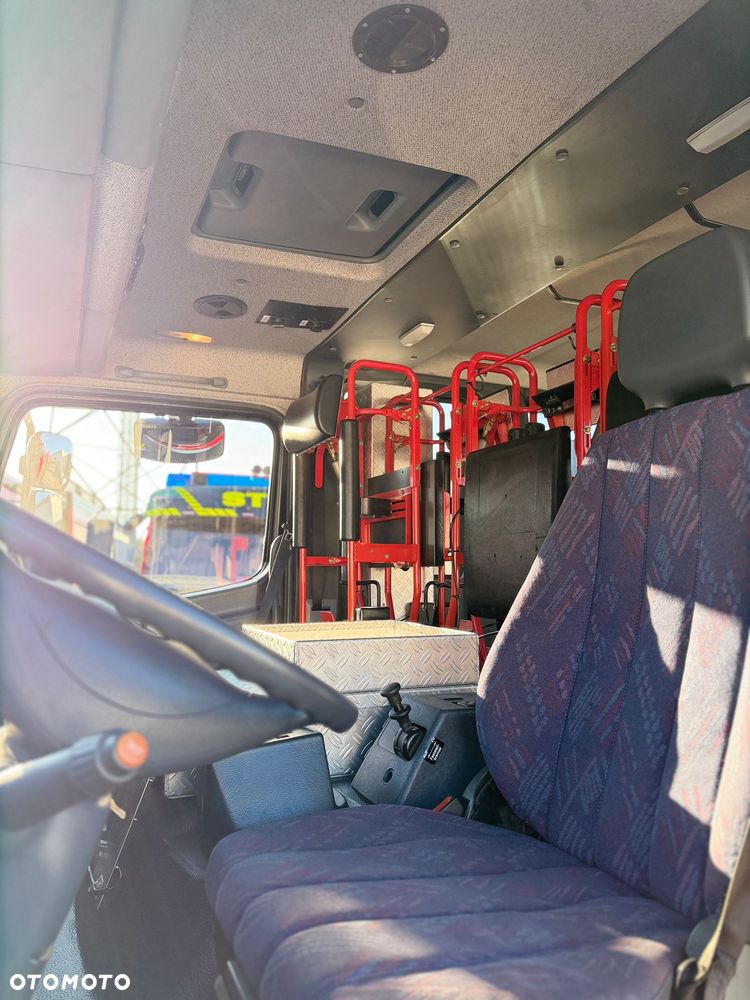 Mercedes-Benz Mercedes Atego GBA Wóz Strażacki 3t wody, Wysokie prześwity, Maszt oświetleniowy - 15