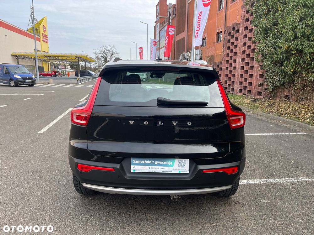 Volvo XC 40 D3 AWD Momentum Pro - 9