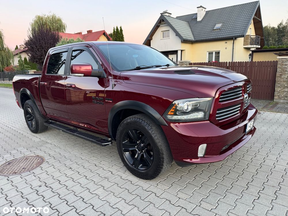 Dodge RAM 5.7 4x4 - 2