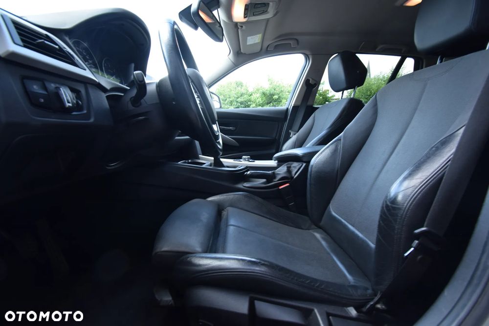 BMW Seria 3 318d - 19